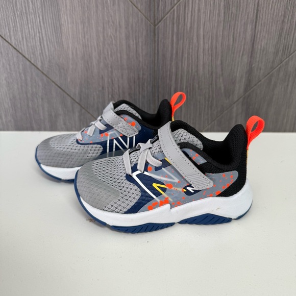New Balance Toddler Boys Gray and Blue Athletic Shoes - Picture 1 of 2